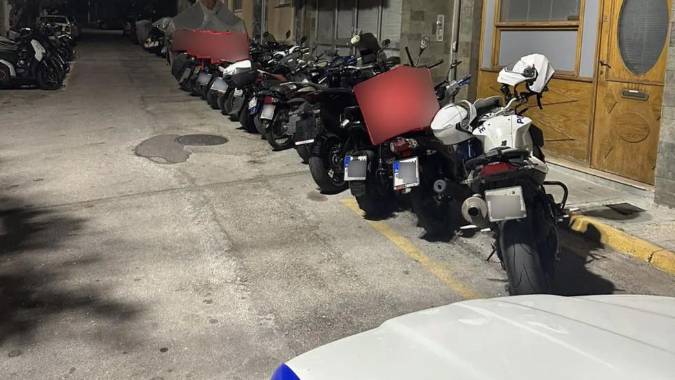 Τροχαία: Έλεγχοι σε Ίλιον και Πετρούπολη - Στο στόχαστρο οι διανομείς 